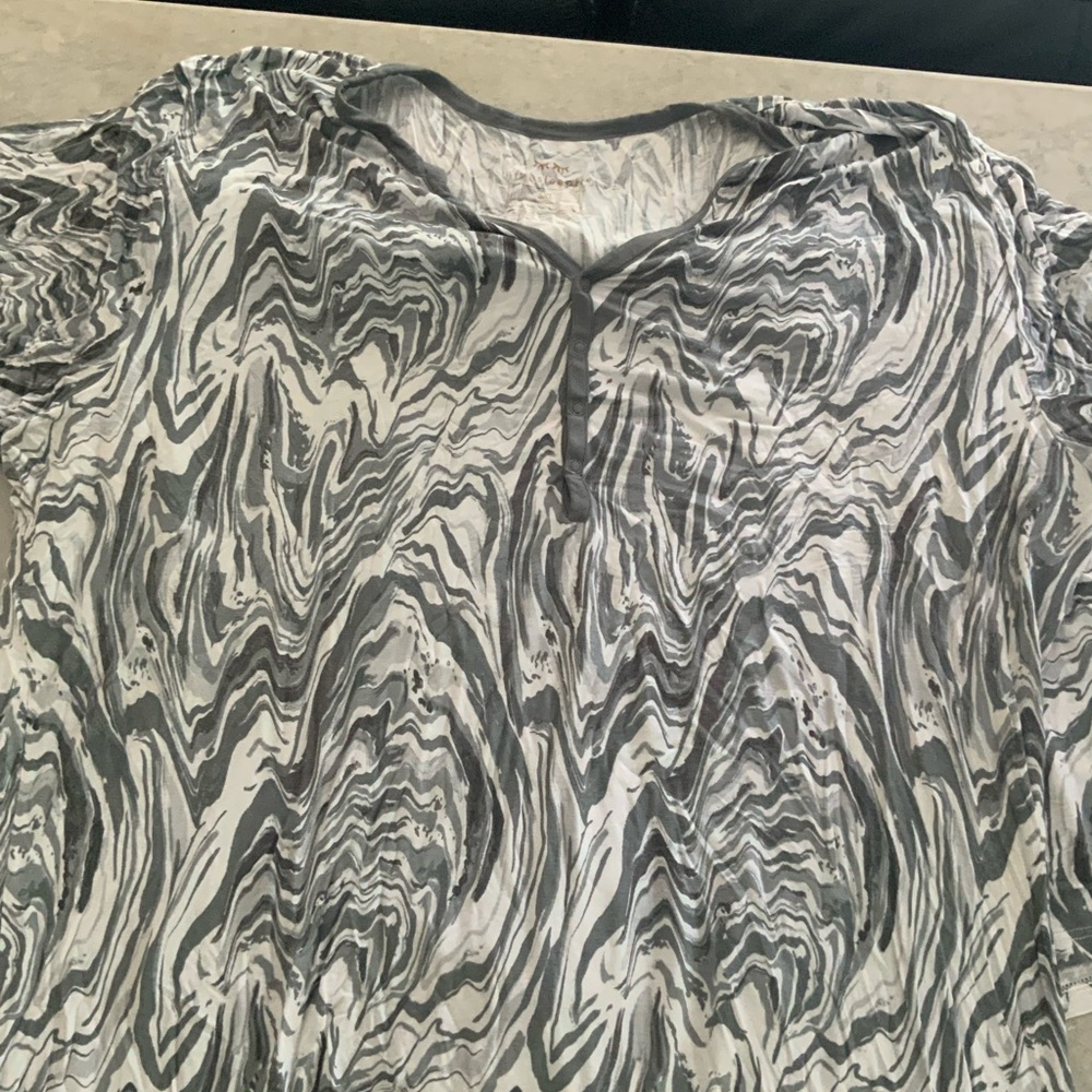 Little Sleepies Gray Marble Swirl Print Top and Bottom Set